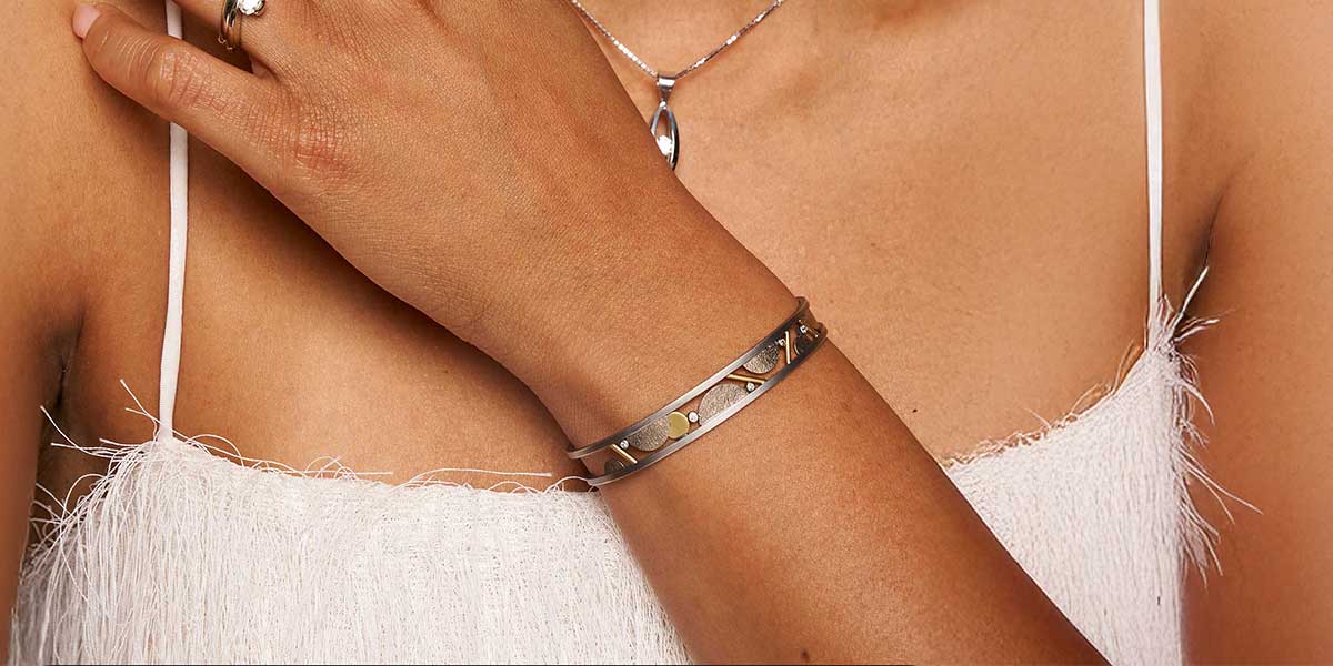 Bracelets - Jewelsmith
