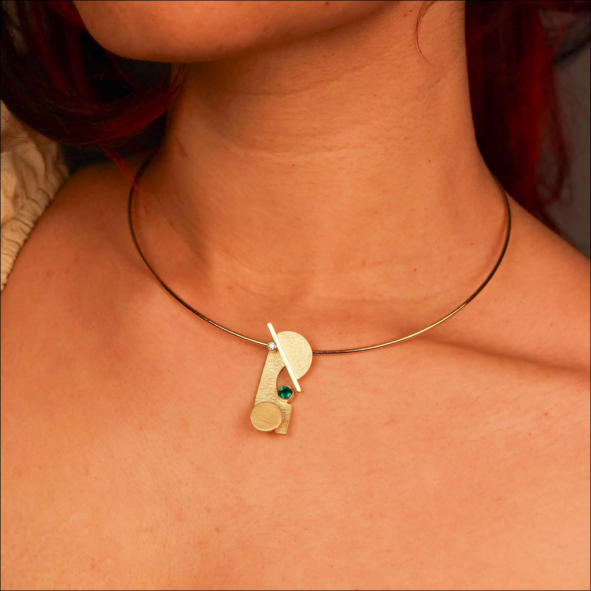 Emerald Diamond Textured Sheet Pendant 18KY model