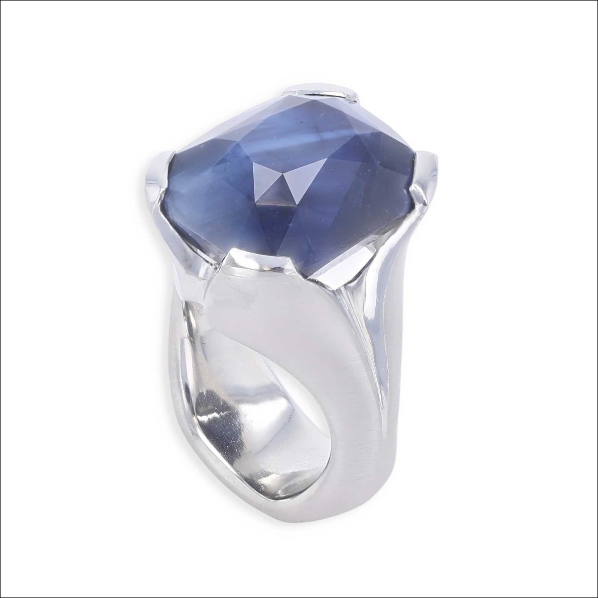 "Blue Candy" Sapphire Ring Platinum - Jewelsmith - Durham NC - Handcrafted - Rings