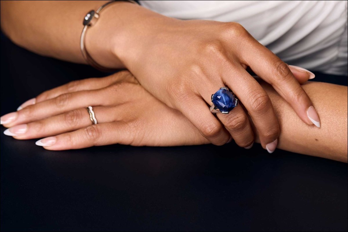 "Blue Candy" Sapphire Ring Platinum - Jewelsmith - Durham NC - Handcrafted - Rings