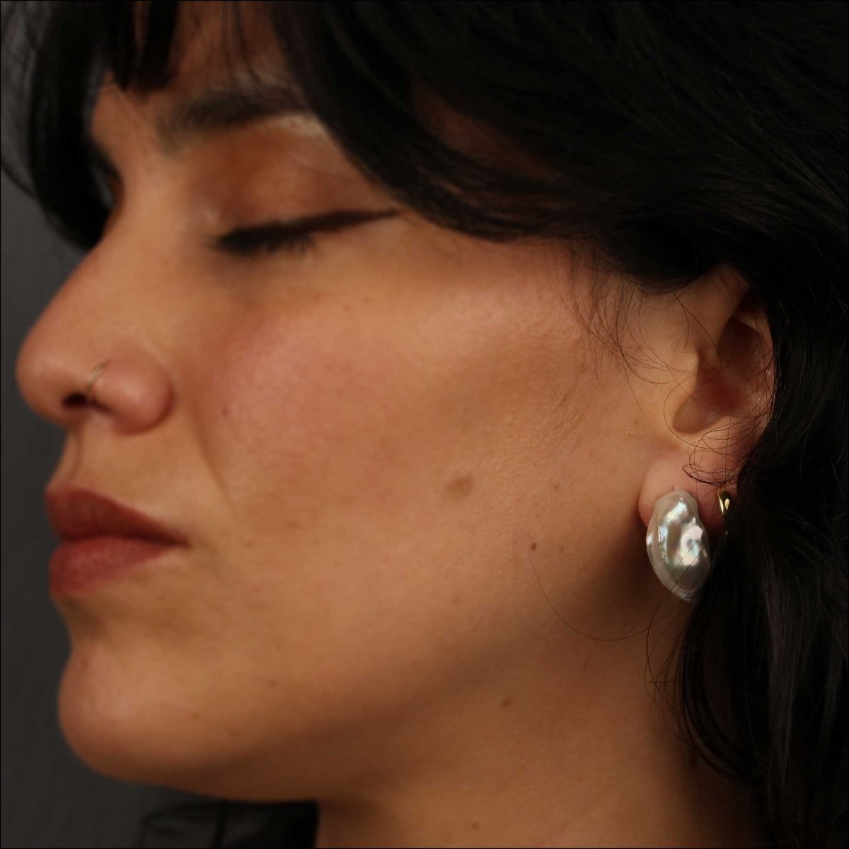 Chinese Freshwater Fireball Baroque Pearl Ear Hugging Earrings 18KY - JewelsmithEarrings