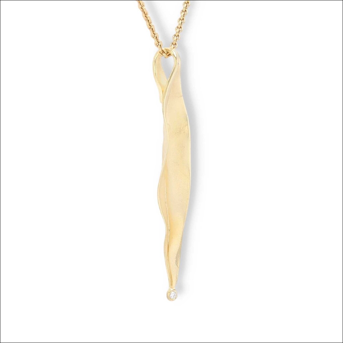 Diamond Elongated Leaf Pendant 18KY - JewelsmithPendants