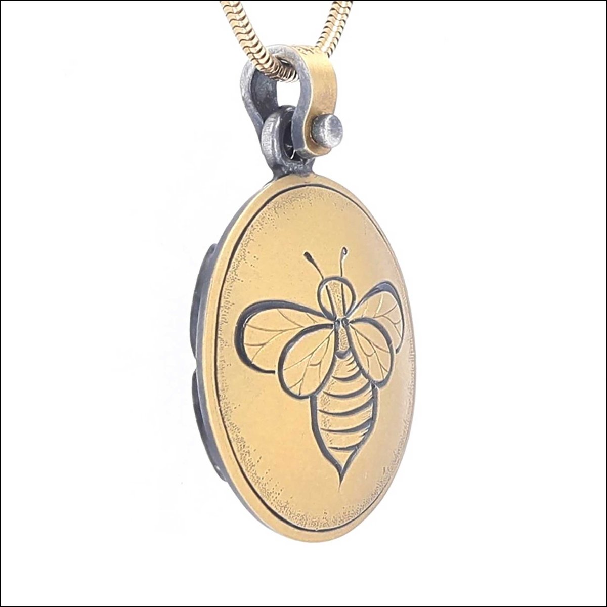 "Eno Collection" Bee and Flower Reversible Hand Engraved Pendant 22KY/Sterling Silver Bimetal - JewelsmithPendants