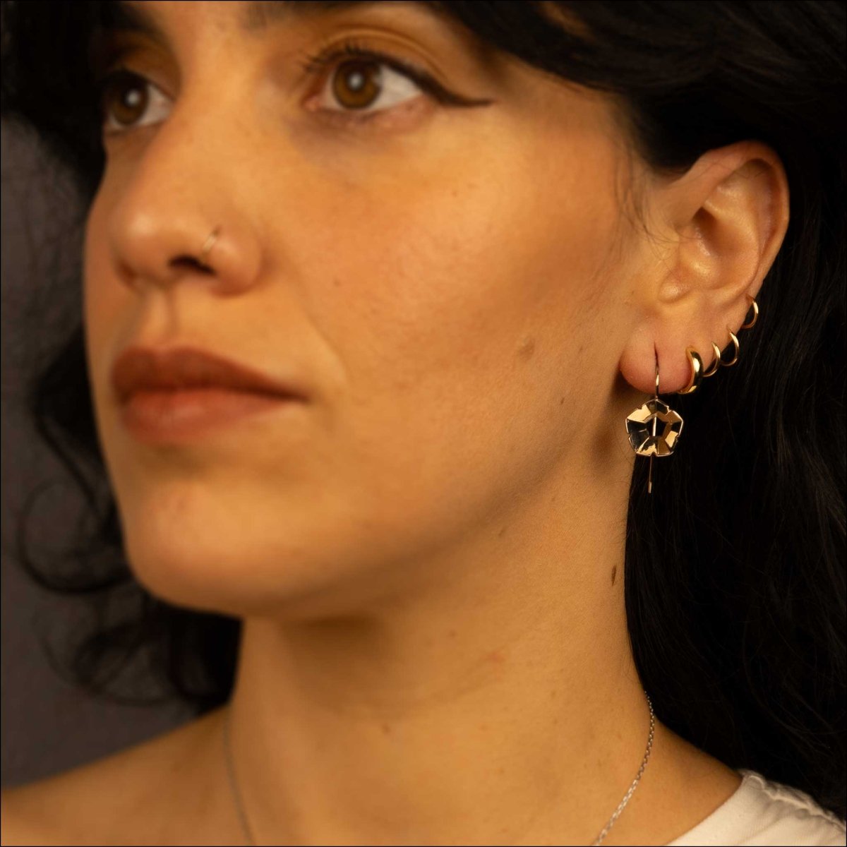 "Eno Collection" Mountain Laurel Earrings 14KW - JewelsmithEarrings
