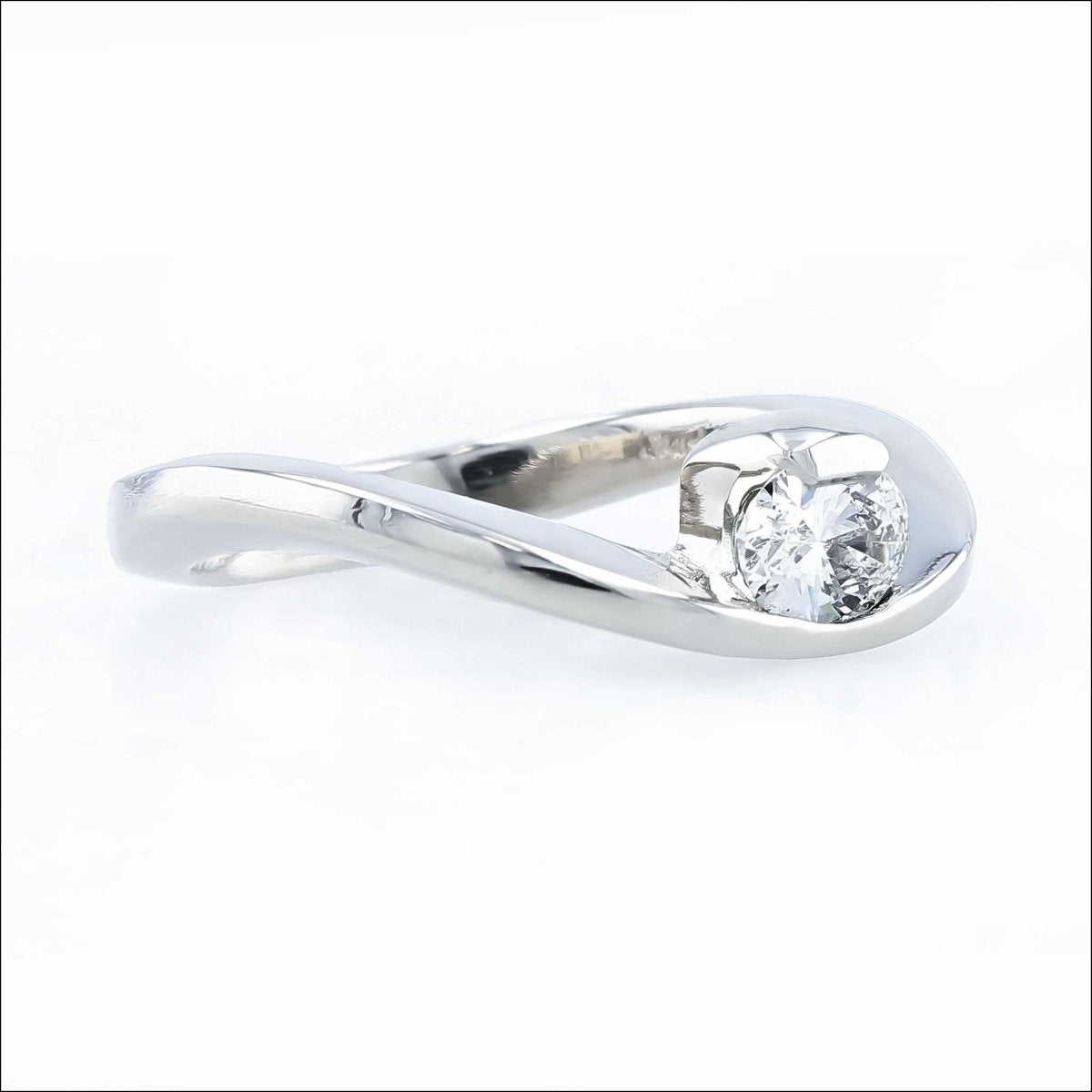 Open Wave Oval Diamond Engagement Ring 18KW - JewelsmithRings