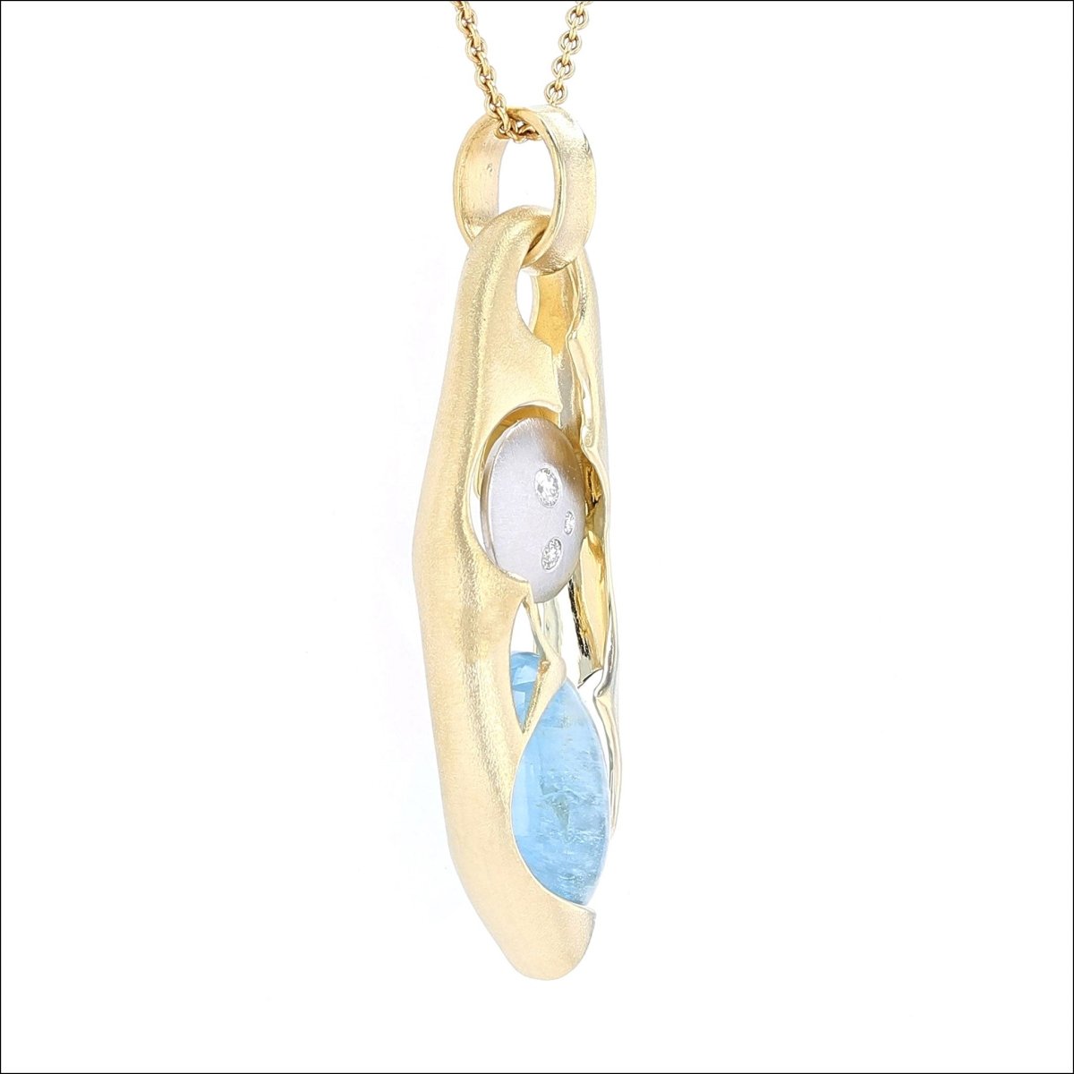 Aquamarine Diamond Disc Encased Pendant 18KY Platinum - JewelsmithPendants