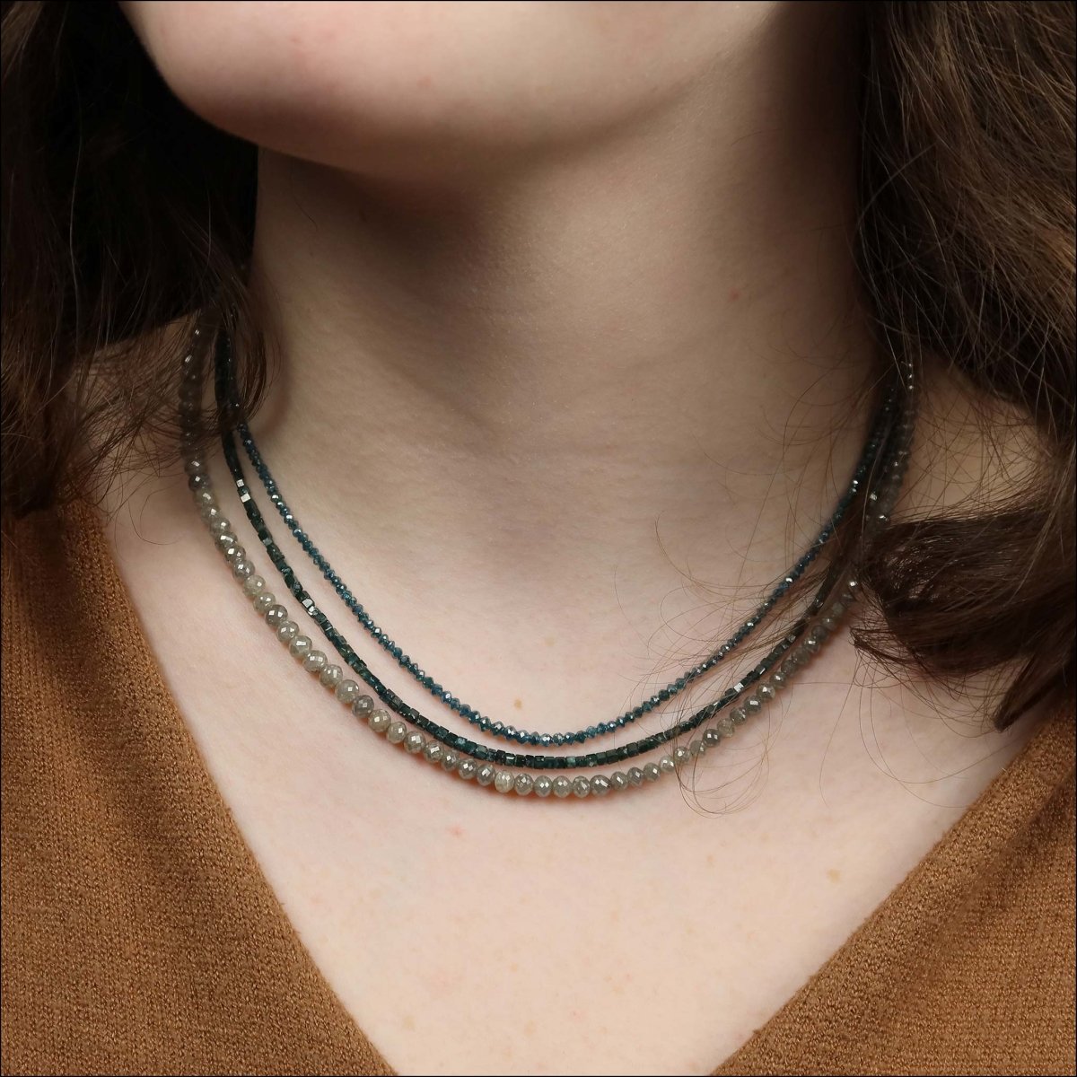 Blue Diamond Cube Shaped Bead Strand 16" 14KW - JewelsmithNecklaces