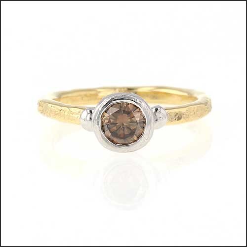 Cognac Diamond Primitive Bezel Solitaire Engagement Ring 18KY Platinum - JewelsmithEngagement Rings