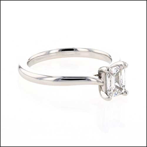 Emerald Cut Diamond Engagement Ring Platinum - JewelsmithEngagement Rings