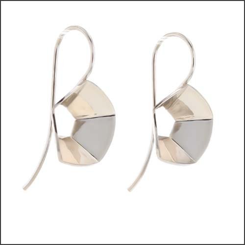 "Eno Collection" Mountain Laurel Earrings 14KW - JewelsmithEarrings