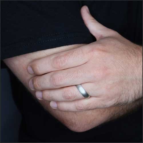 Sandblast Finish Wedding Band Platinum - JewelsmithBands