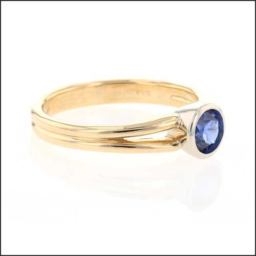Sapphire Bezel Set Split Shank Engagement Ring 18KY 18KW - JewelsmithEngagement Rings