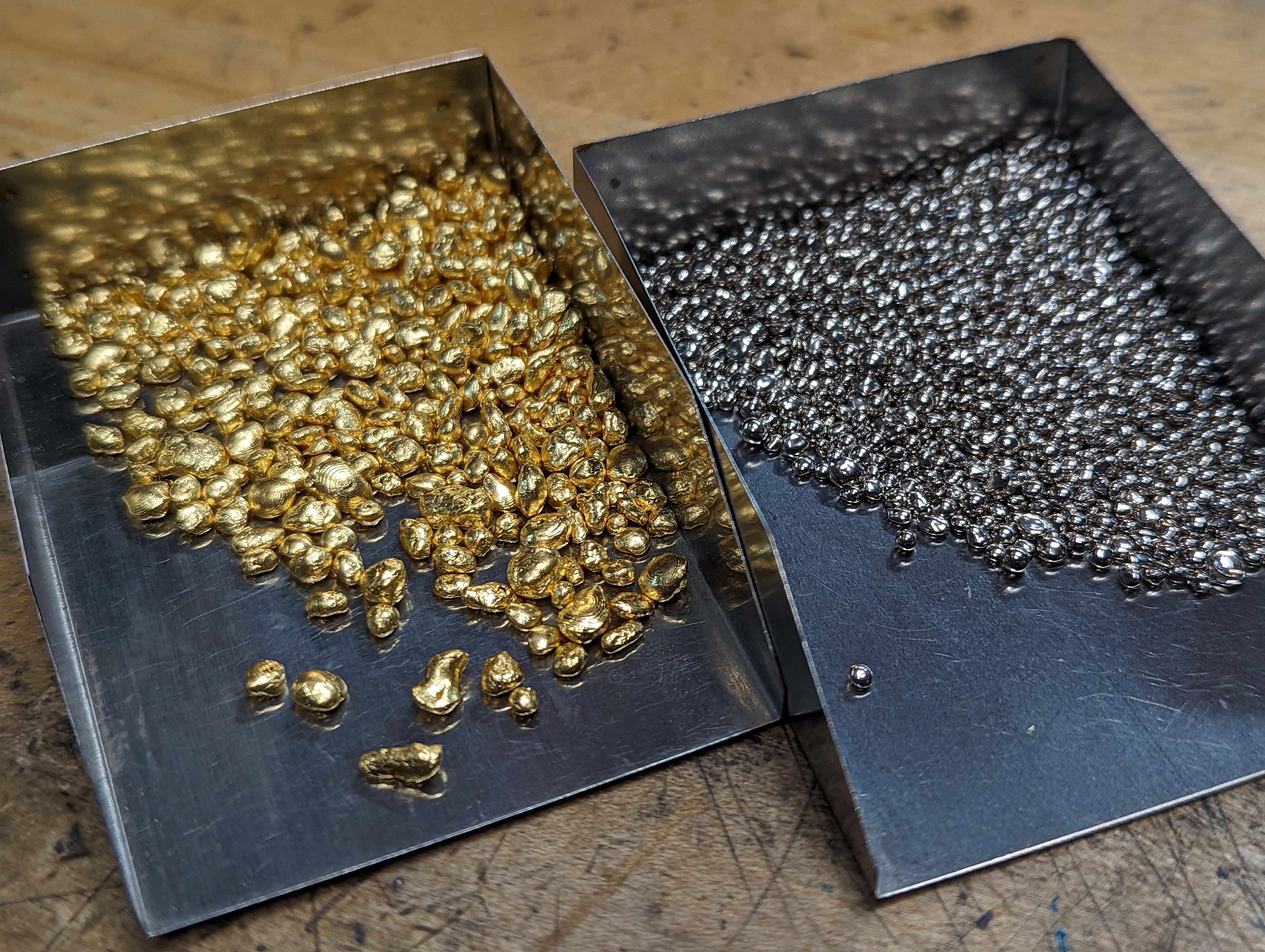 24K gold from recycled old jewelry and alloy to make new karat gold