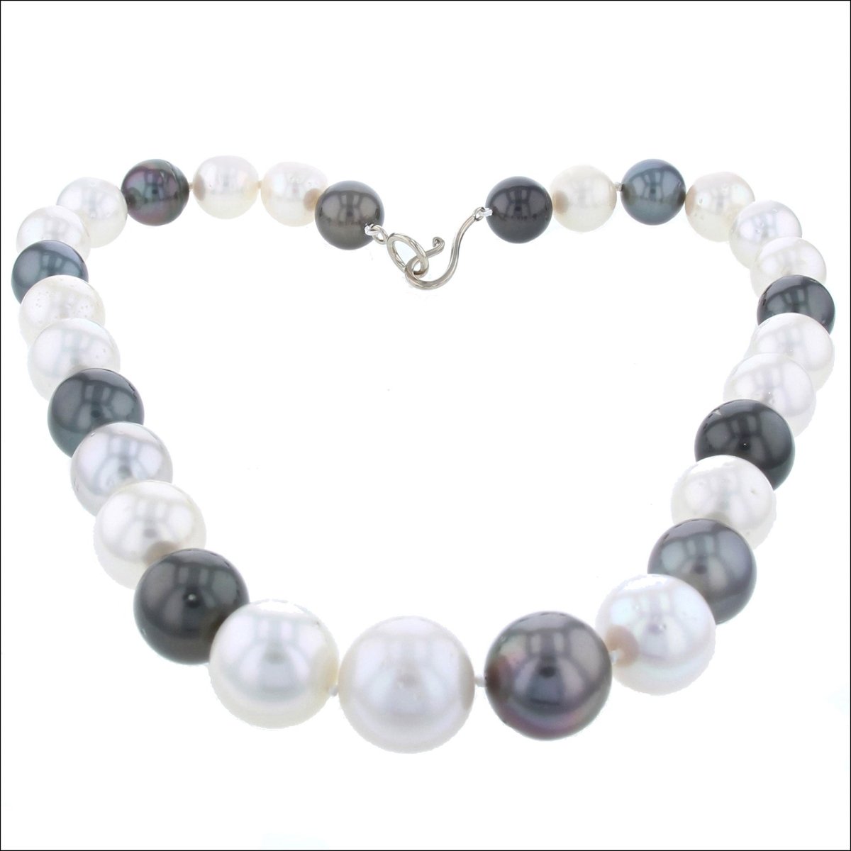 Black Tahitian White South Sea Pearl Strand 14KW 19" - JewelsmithNecklaces