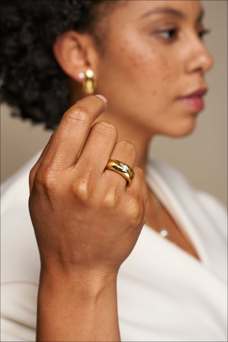 Diamond in a Fold Ring 18KY - JewelsmithRings