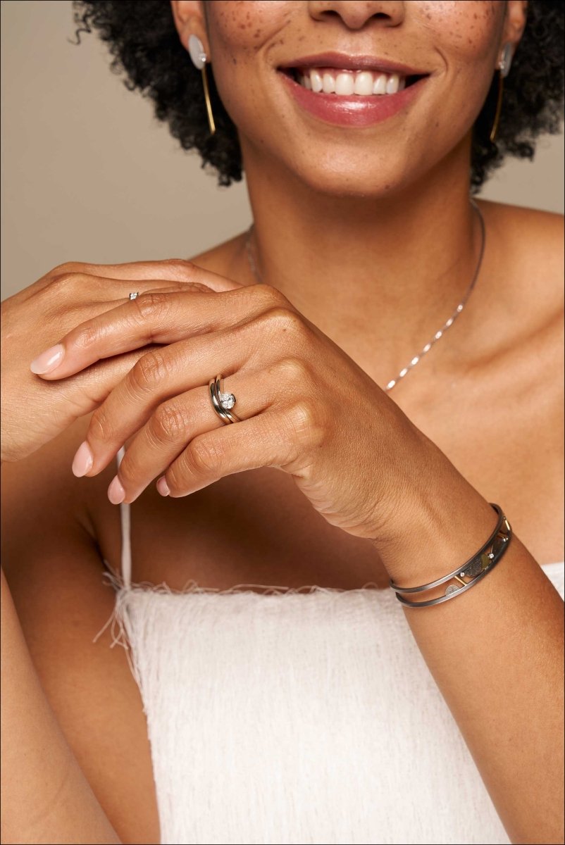 Fitted Curved Band 18KW (Nickel) - JewelsmithBands