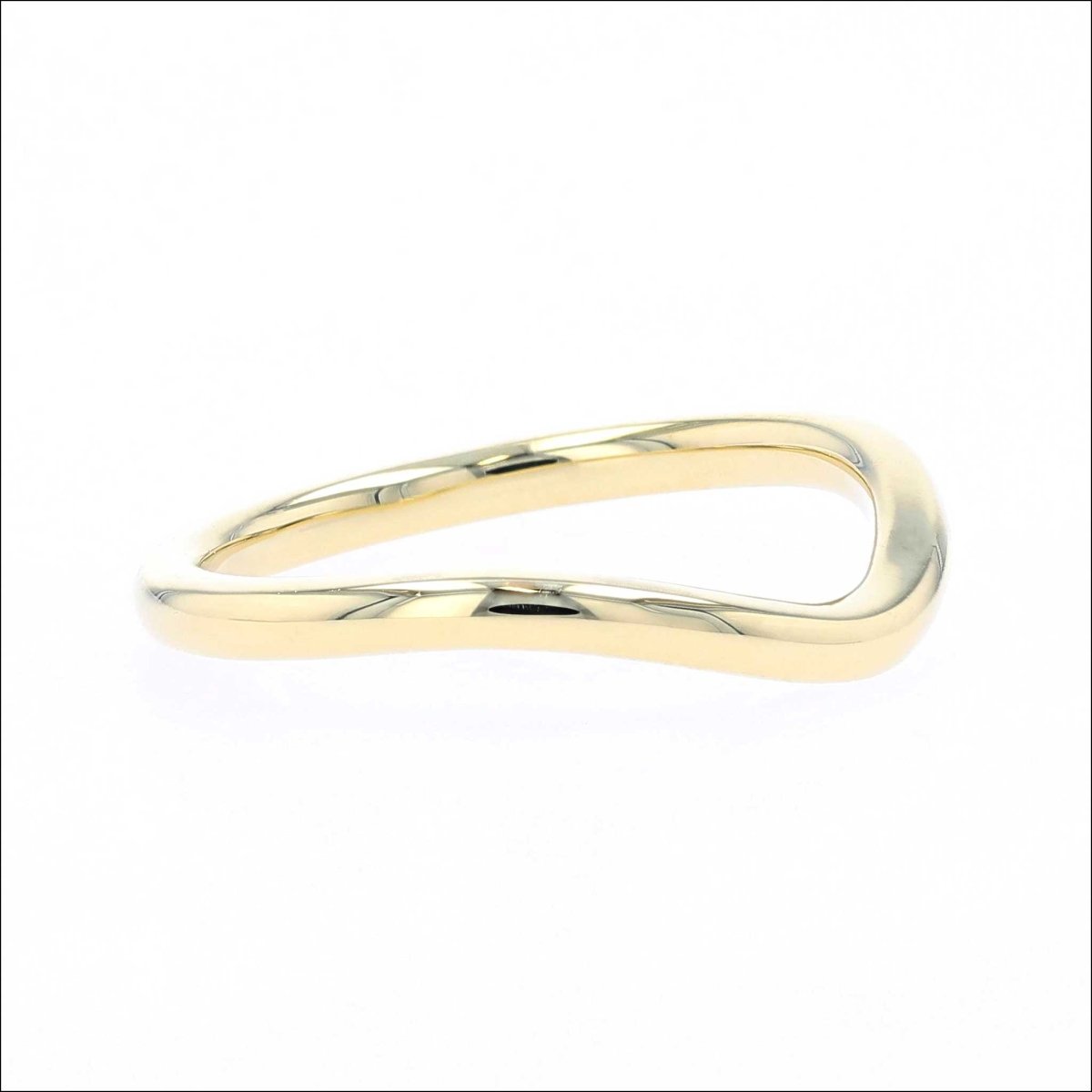 Gentle Curve Band 18KY Polished Finish - JewelsmithBands