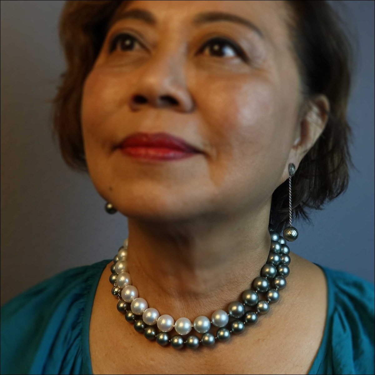 Ombre Dark Silver Tahitian to White South Sea Pearl Strand Necklace 14KW 34" - JewelsmithNecklaces