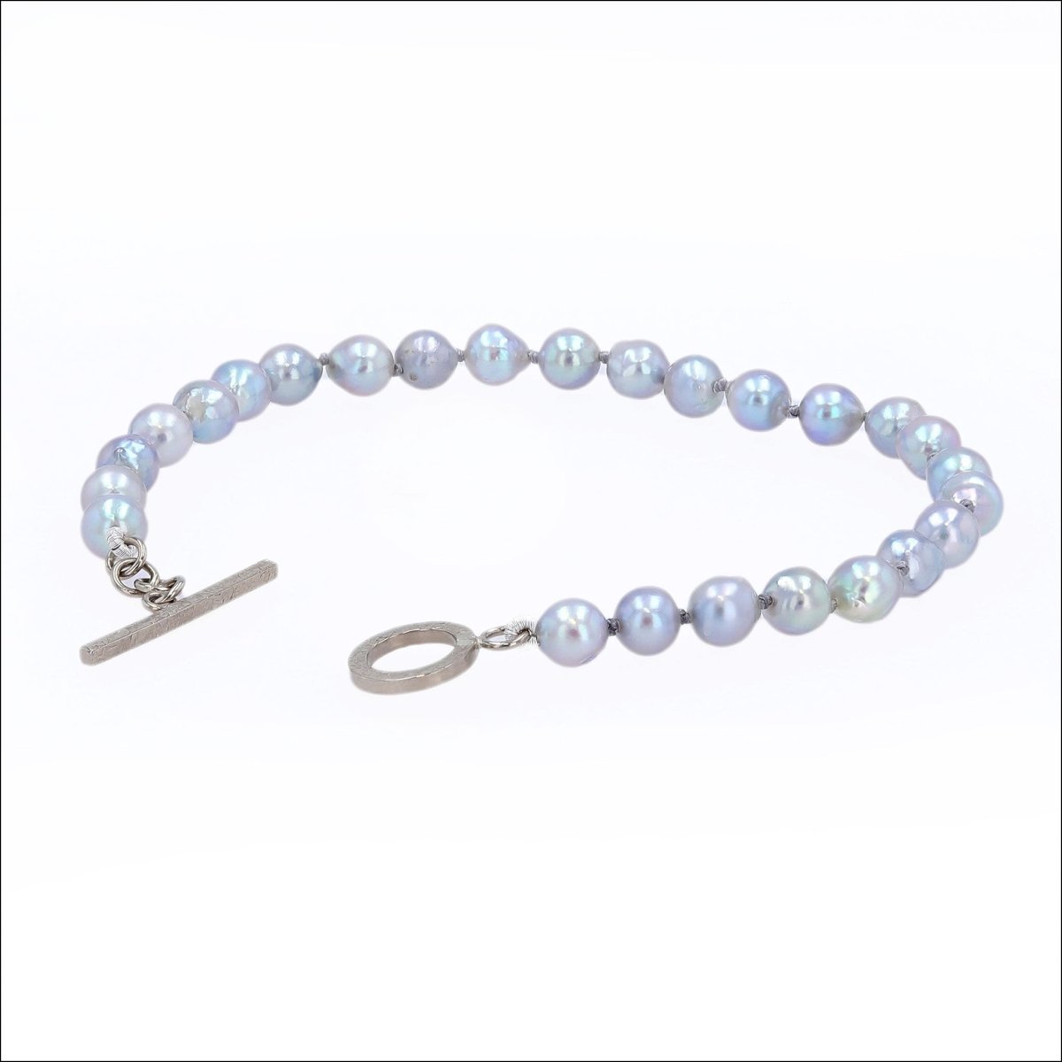 Round Blue Akoya Pearl Bracelet 18KY 8.5" - JewelsmithBracelets