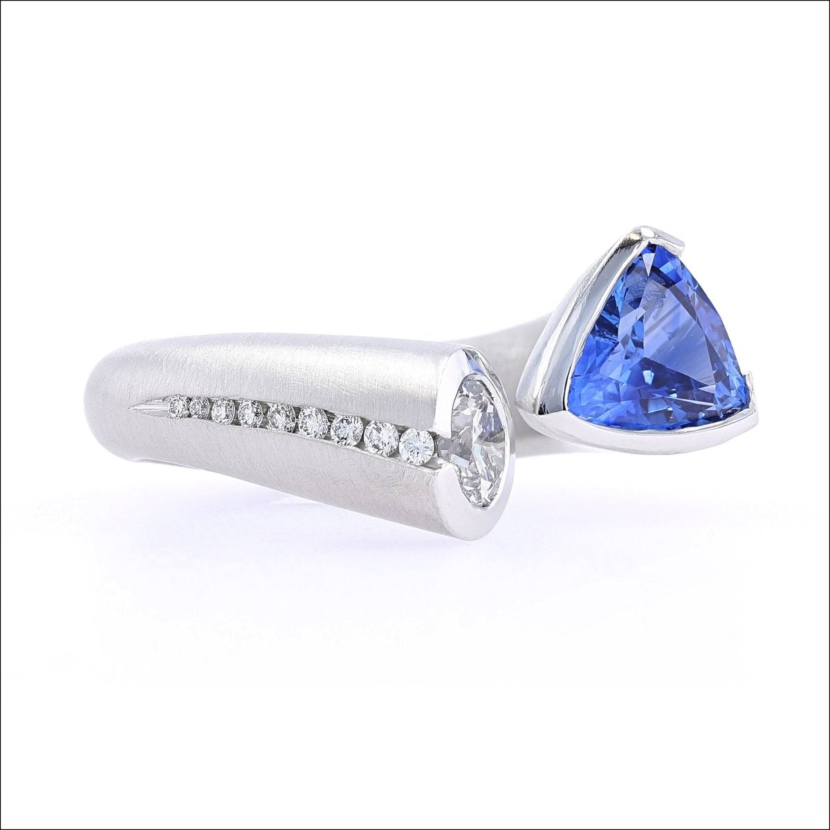 Sapphire Diamond Kissing Ring Platinum - JewelsmithRings