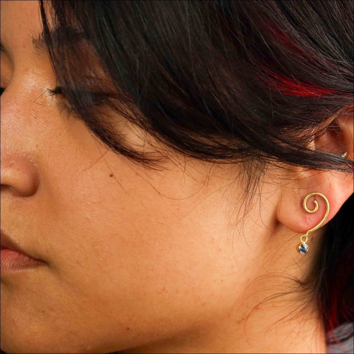 Spiral Top Sapphire Drop Earrings 18KY - Jewelsmith - Durham NC - Handcrafted - Earrings