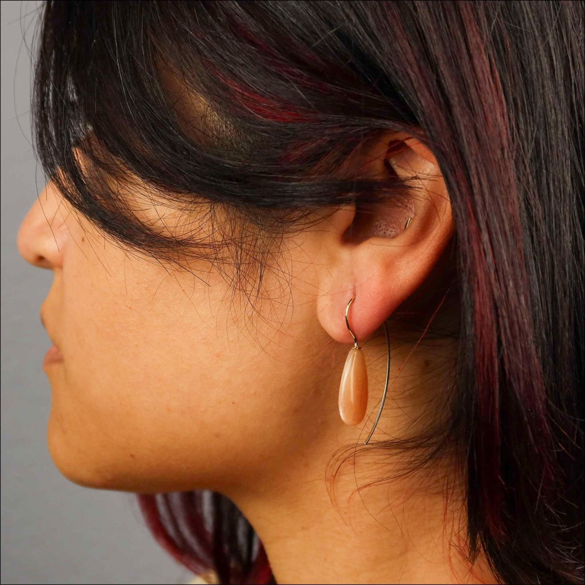 Sunstone Smooth Briolette Wire Earrings 18KY - Jewelsmith - Durham NC - Handcrafted - Earrings