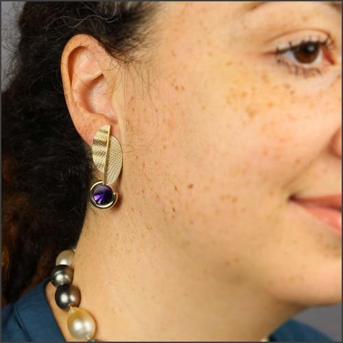 Context Cut Amethyst Textured Earrings 18KY - JewelsmithEarrings