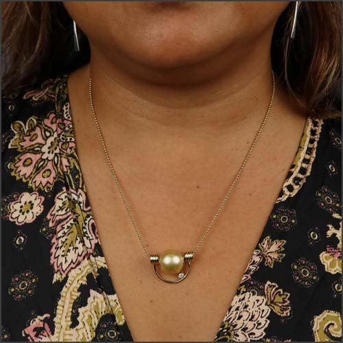 Golden South Sea Pearl Diamond "Parts" Necklace 18KY - JewelsmithNecklaces