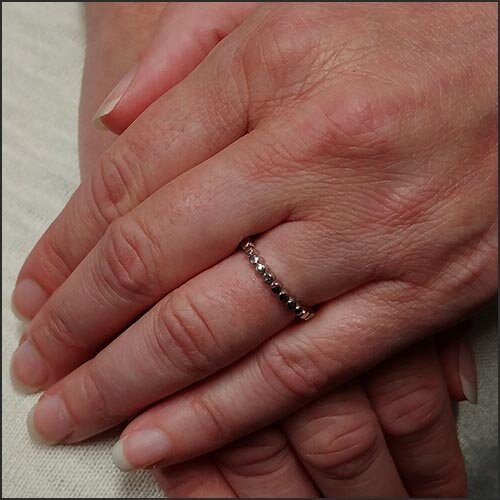 Polished "Continuous Circles" Stacking Band 14KW - JewelsmithBands